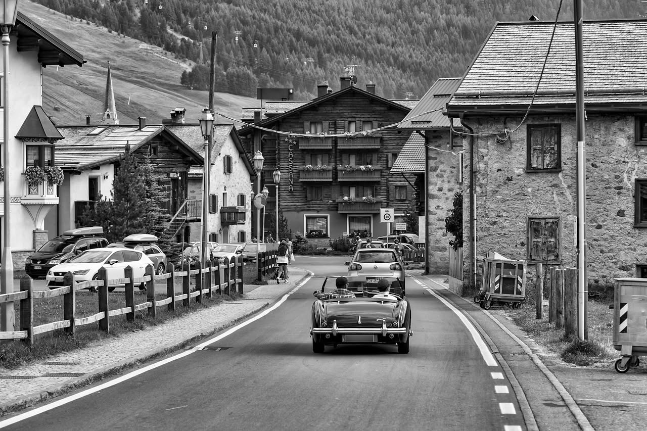 Esenzione bollo auto 2026: scopri le regioni italiane che favoriscono gli over 70 con vantaggi fiscali.